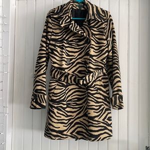 Lauren Ralph Lauren Animal Print Trench Size Medium-worn 2x excellent condition